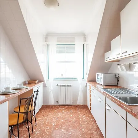 Appartement Flh Chic Chiado Exotic Spacious Lissabon